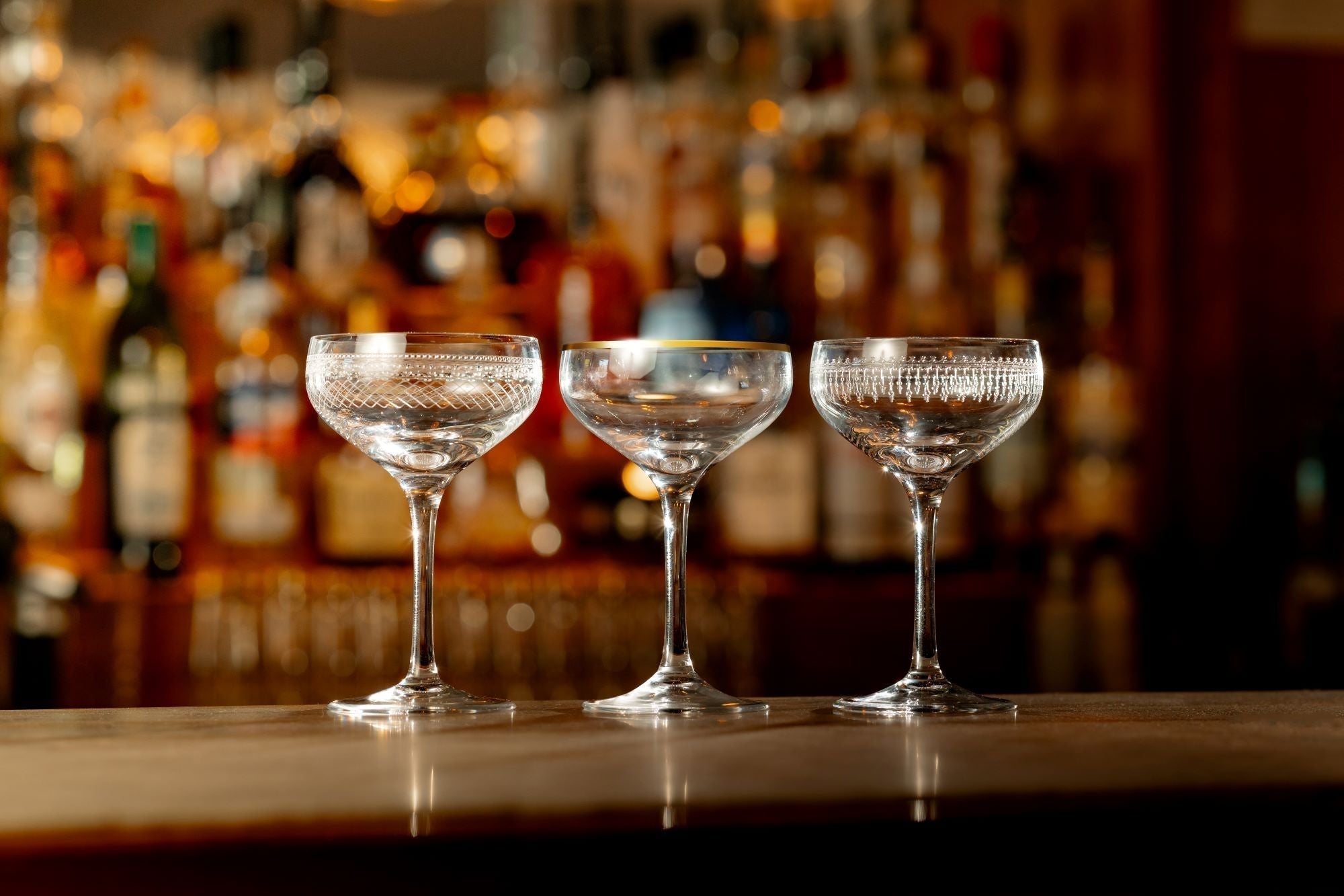 Coupe à champagne à bord doré 15cl