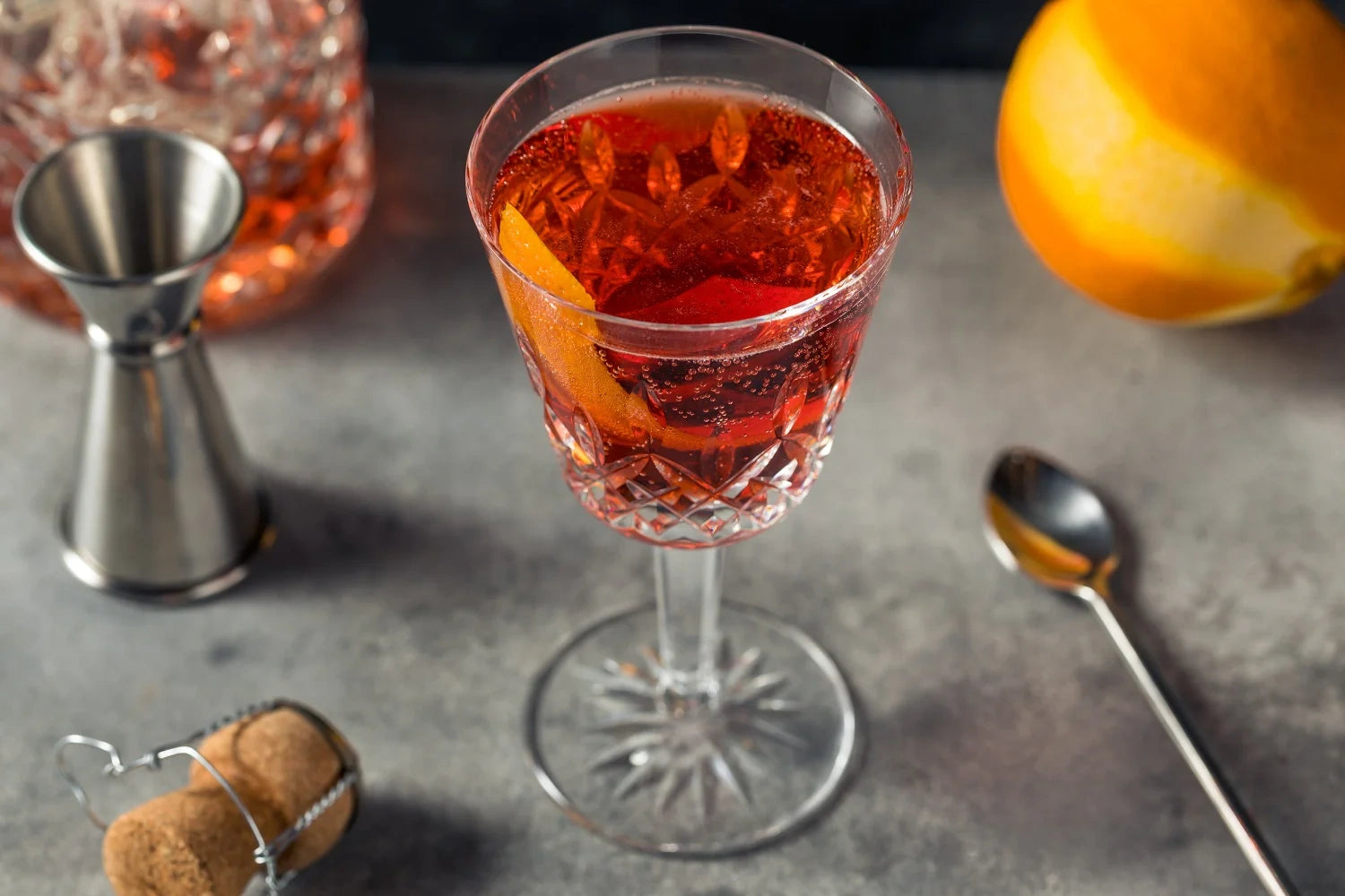 How to Make a Negroni Sbagliato