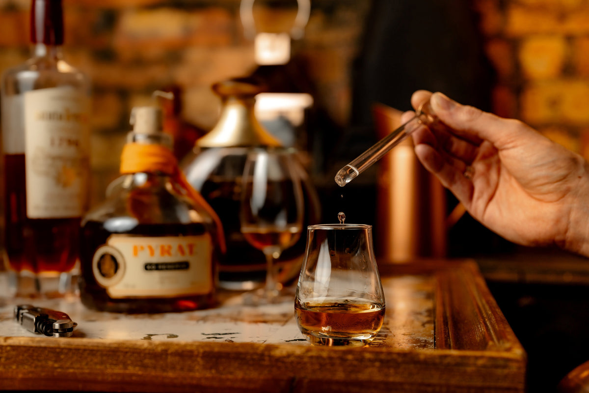 Whisky, Eau, Pipette Compte-gouttes en Verre